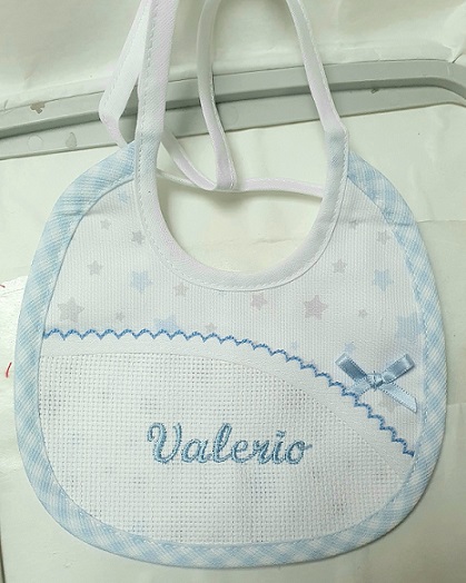Bavaglino neonato ricamo piqué puro cotone dis. Stella Art.2232 - immagine 7